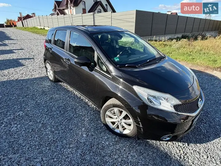 Nissan Note 2014 photo 2