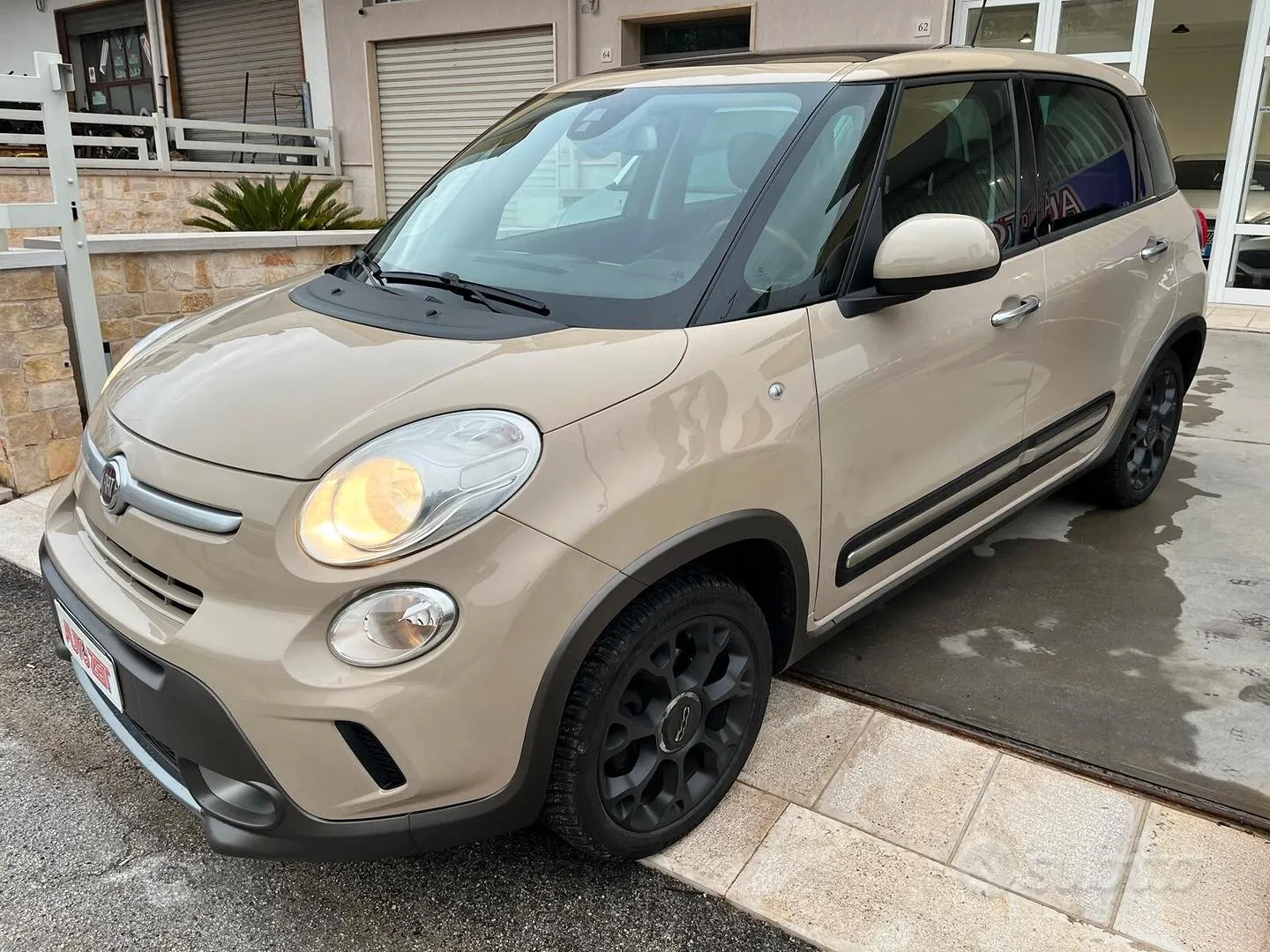 Fiat 500L 2014 photo 2