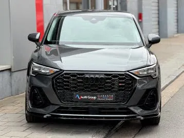 Audi Q3 2022 photo 2