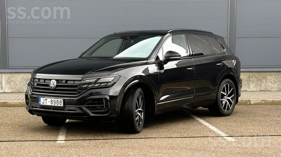 Volkswagen Toureg 2020 photo 2