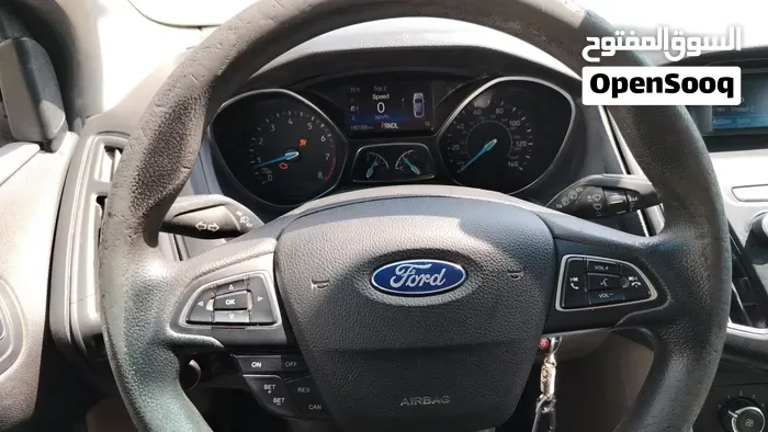 Ford Focus 2018 photo 2