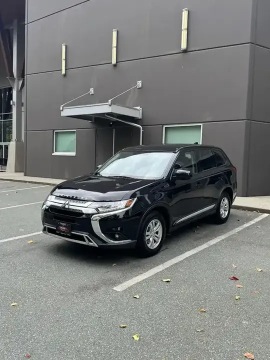 Mitsubishi Outlander 2020 photo 3