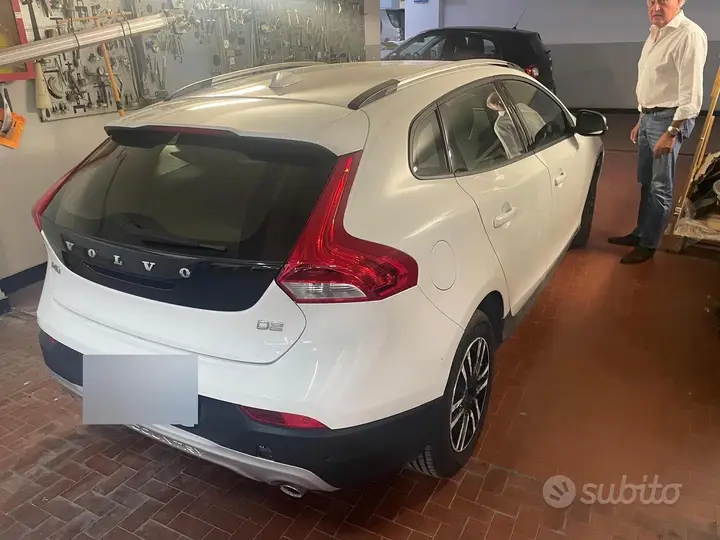 Volvo V40