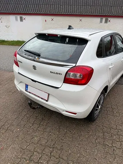 Suzuki Baleno 2016 photo 3