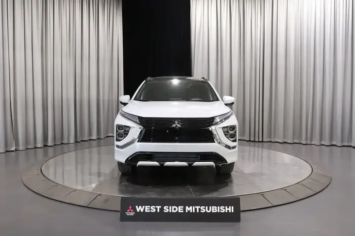 Mitsubishi Eclipse Cross 2026 photo 2