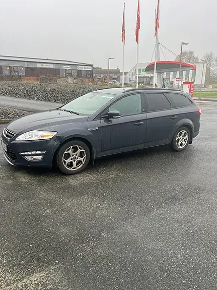 Ford Mondeo 2012 photo 2