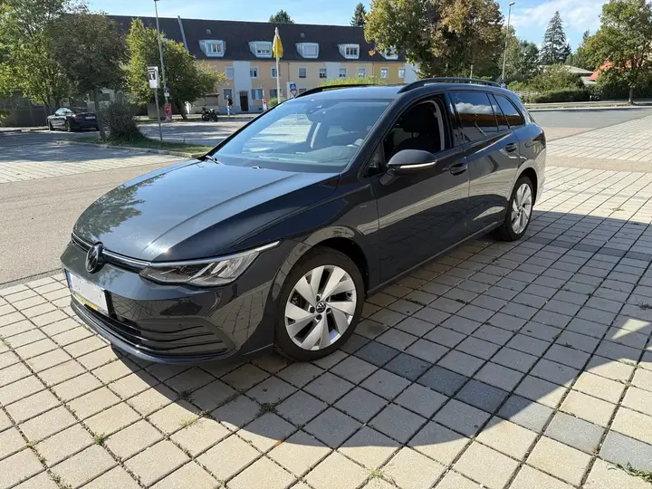 Volkswagen Golf Variant 2022 photo 2