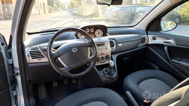 Lancia Ypsilon 2007 photo 5