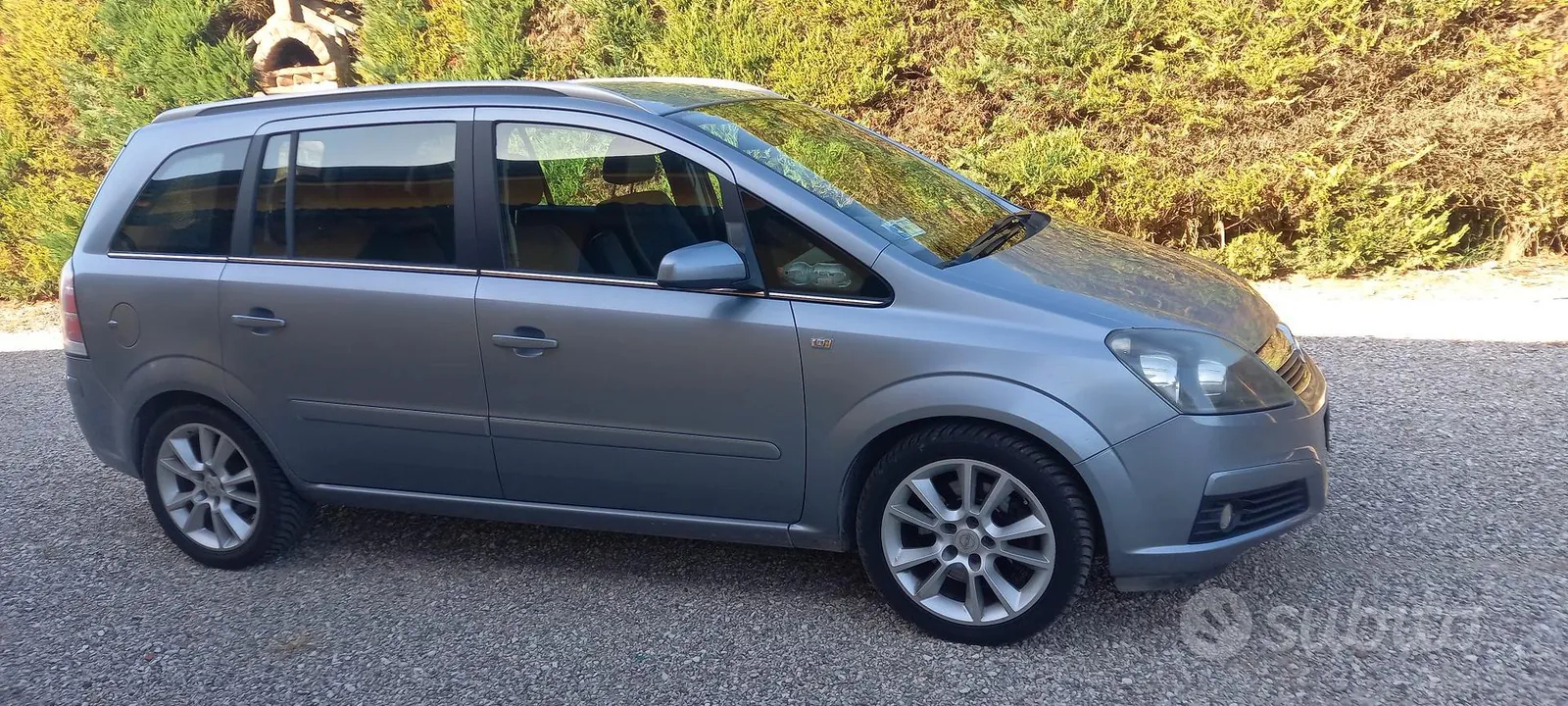 Opel Zafira 2006 photo 3