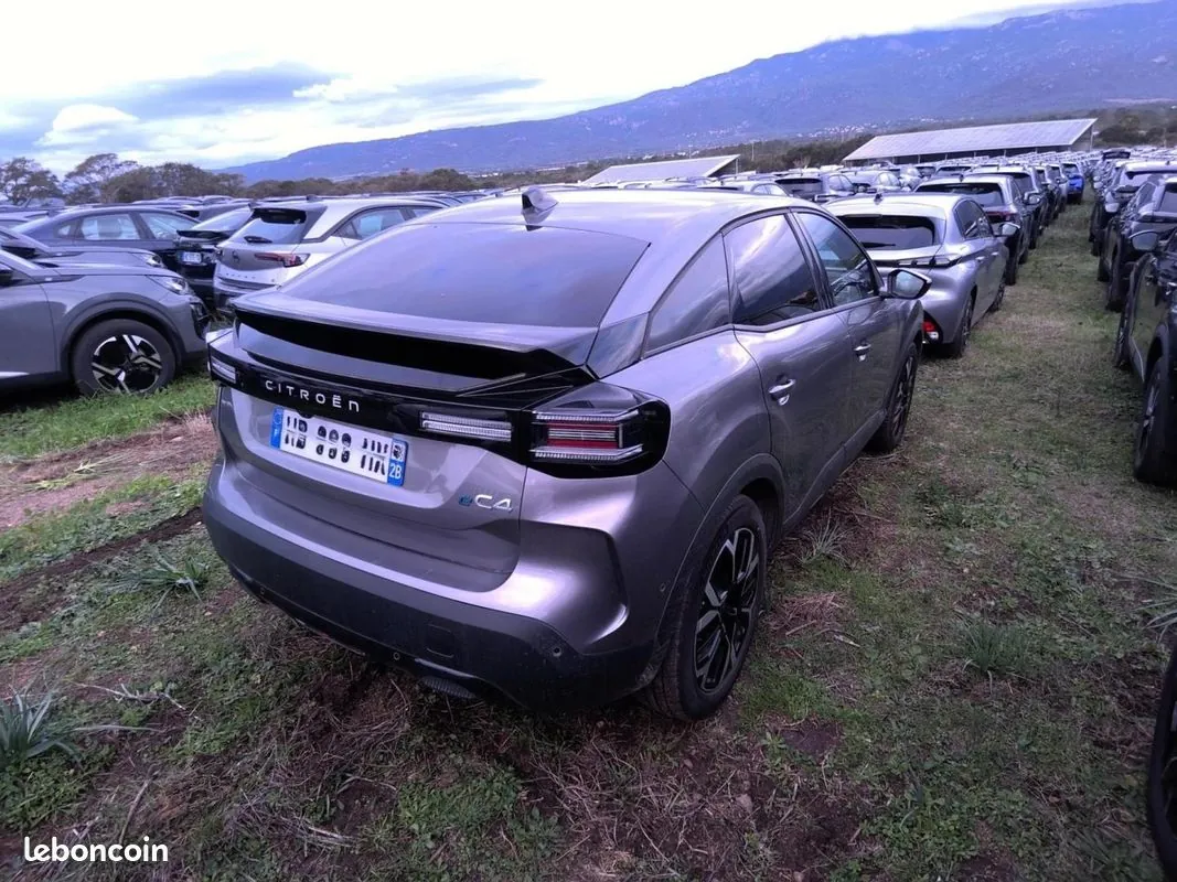 Citroen C4 2025 photo 2