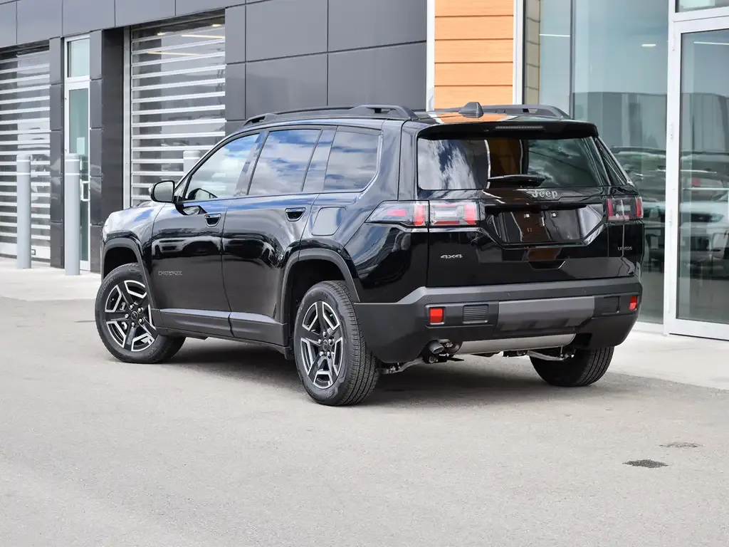Jeep Cherokee 2026 photo 4