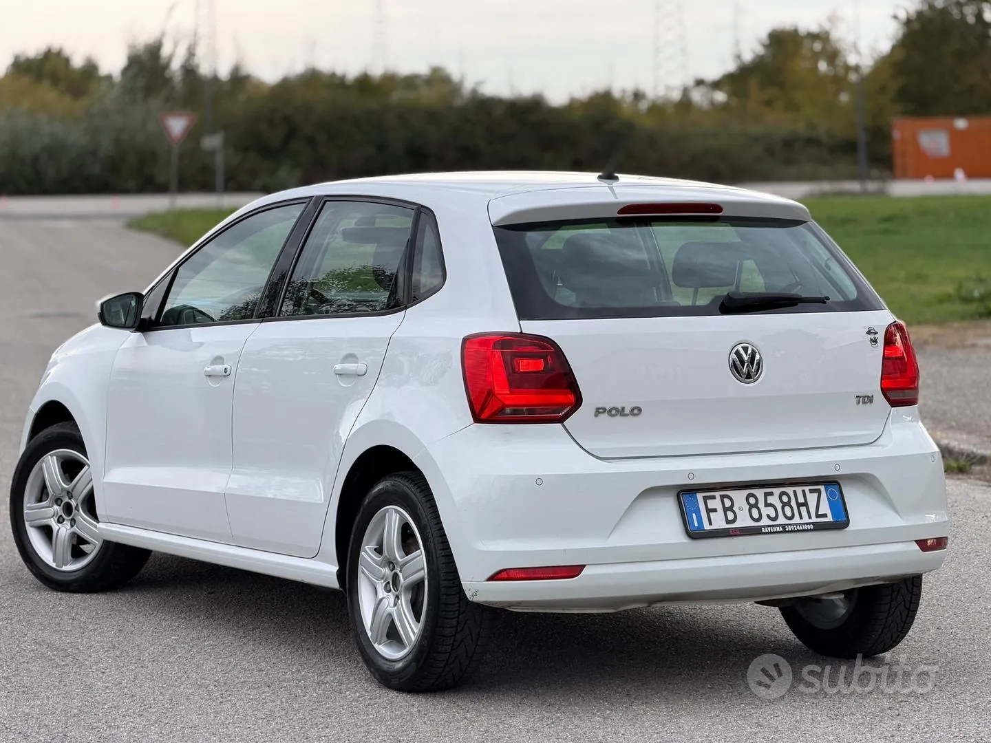 Volkswagen Polo 2016 photo 4