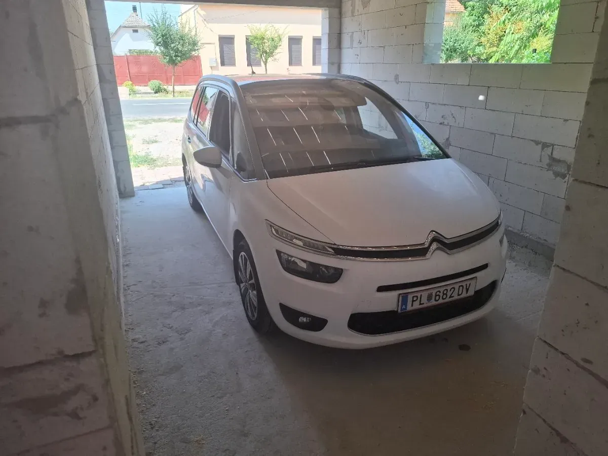 Citroen C4 Picasso 2015 photo 2
