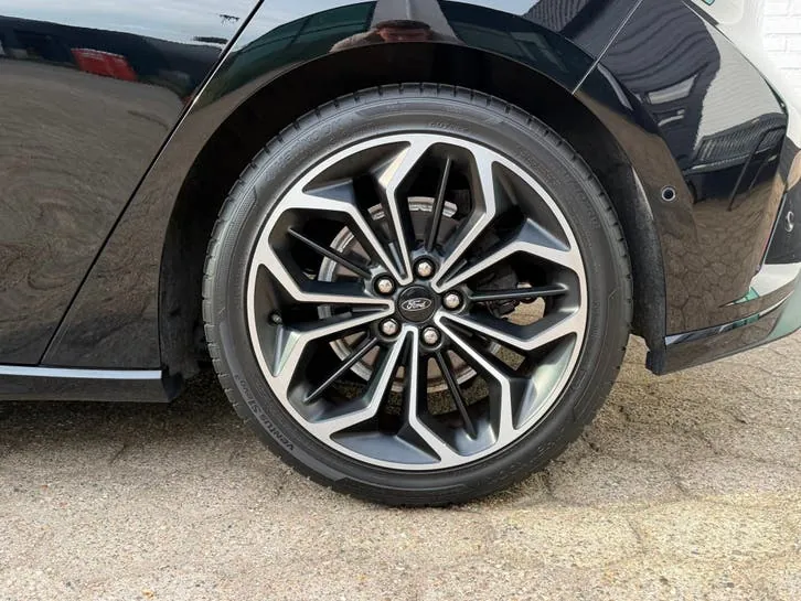 Ford Focus 2019 photo 3