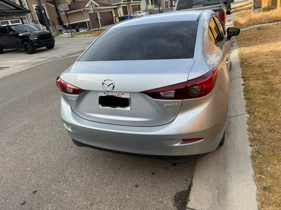 Mazda 3 2018 photo 4
