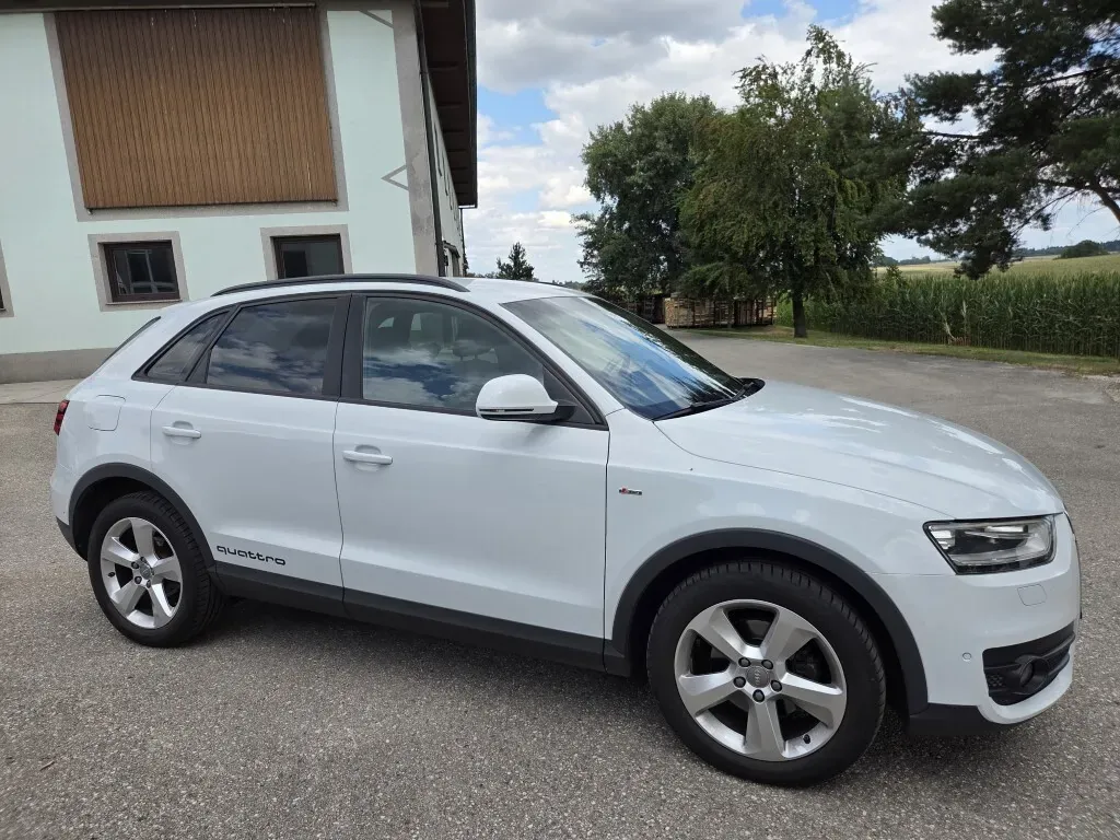 Audi Q3 2014 photo 2