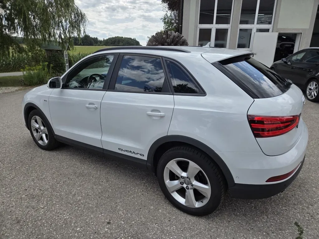 Audi Q3 2014 photo 3