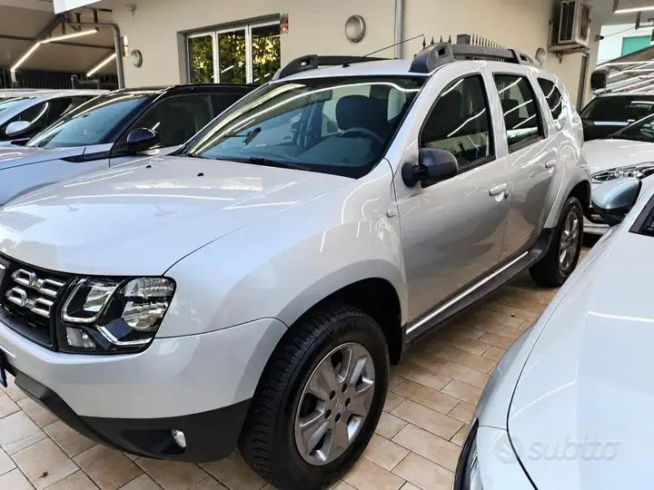 Dacia Duster 2017 photo 2