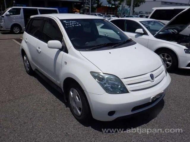 Toyota Ist