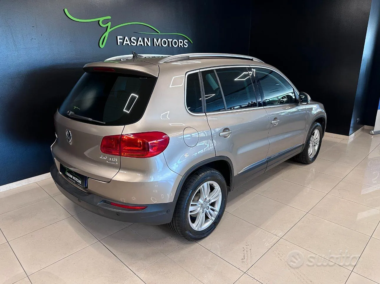 Volkswagen Tiguan 2012 photo 4