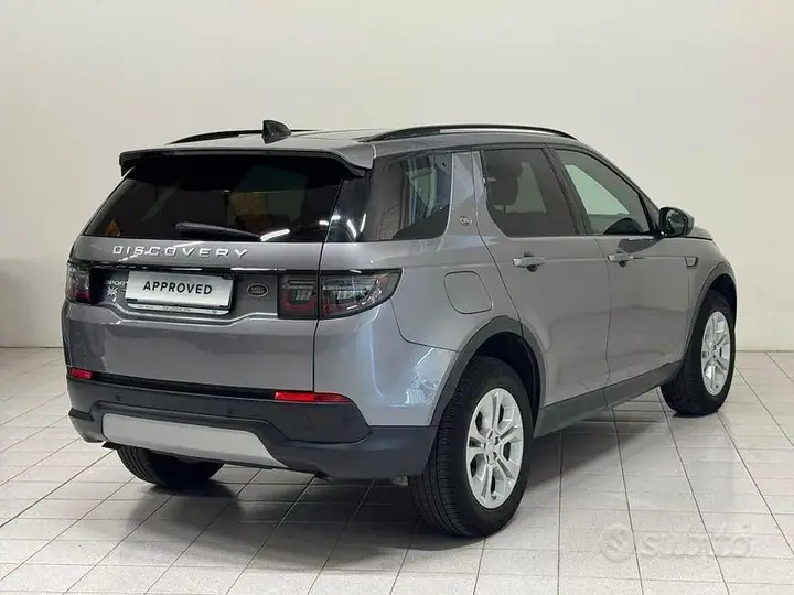 Land Rover Discovery Sport 2020 photo 2