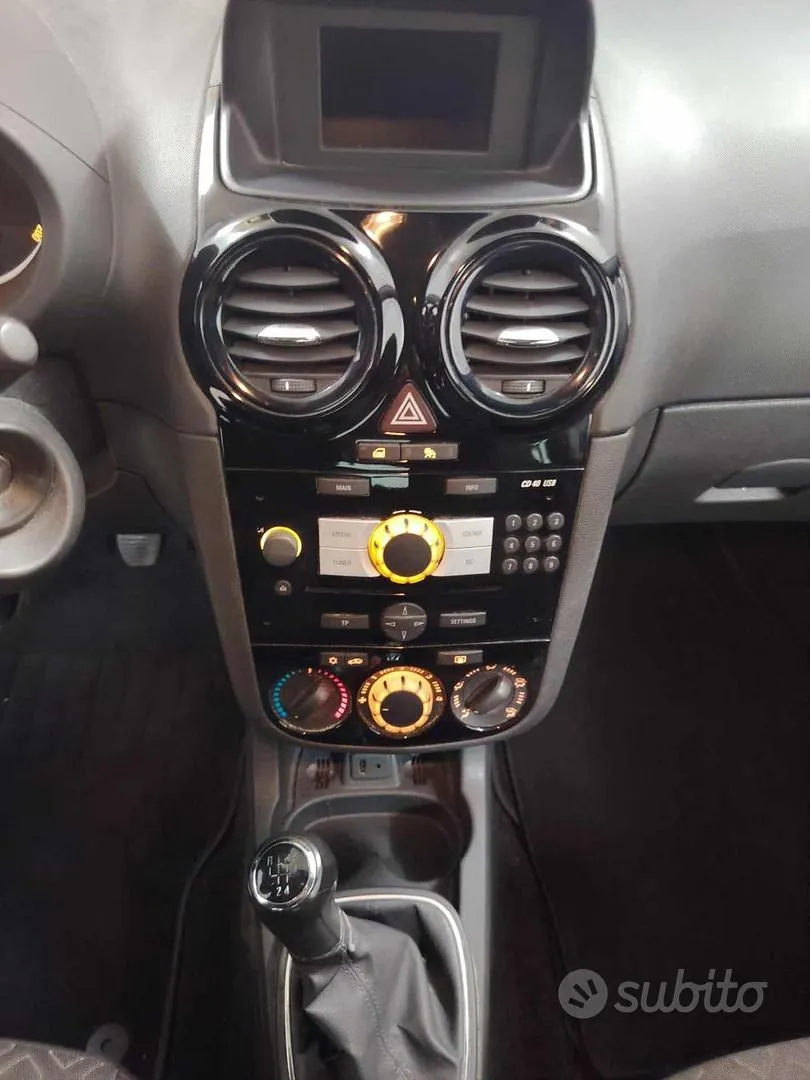 Opel Corsa 2013 photo 5