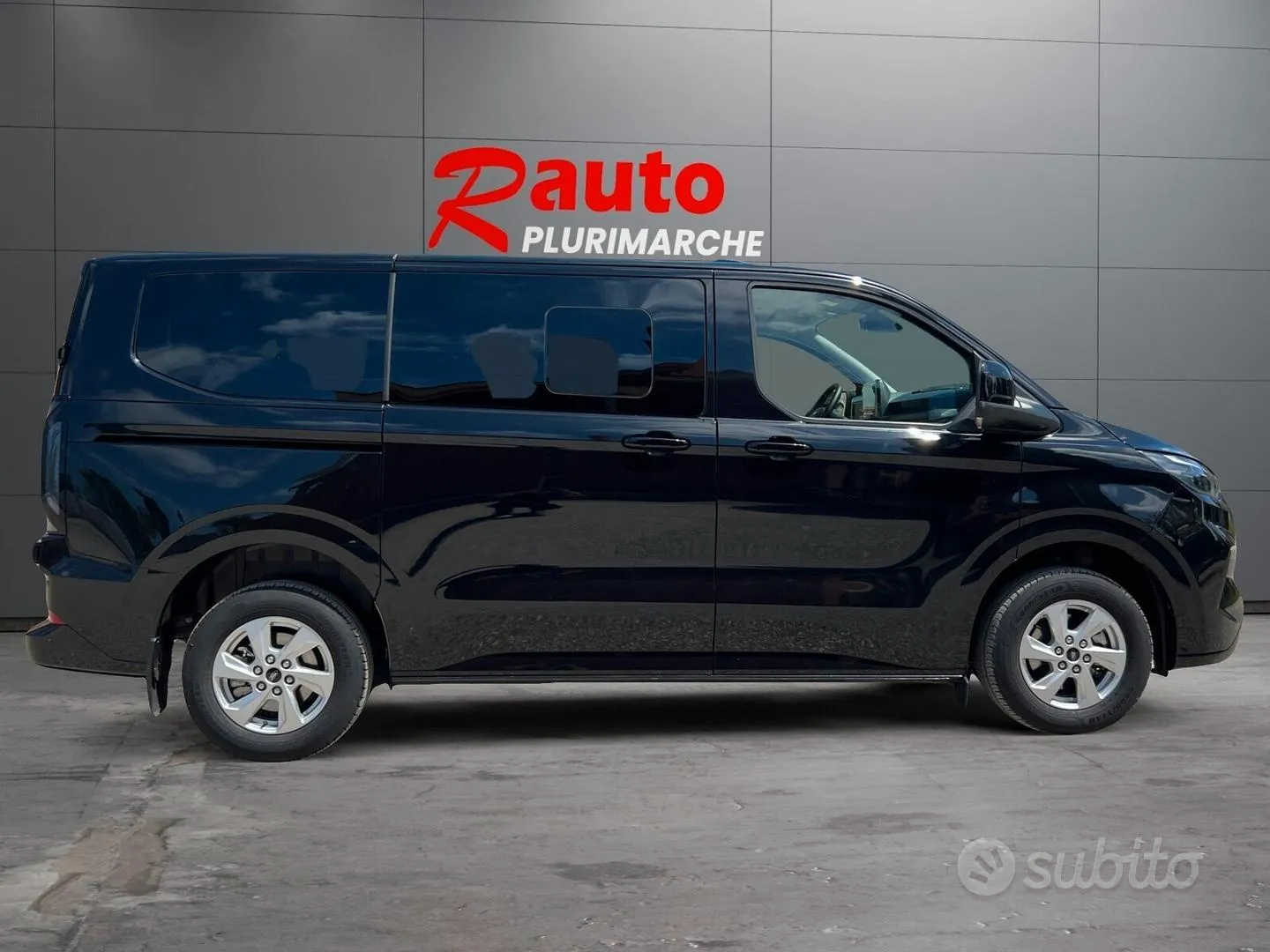 Ford Transit 2025 photo 4