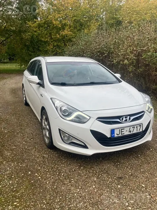 Hyundai I40
