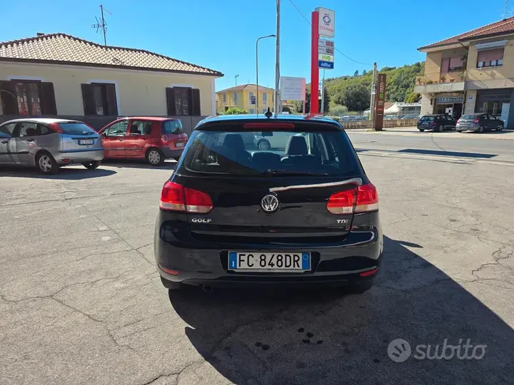Volkswagen Golf 2012 photo 4