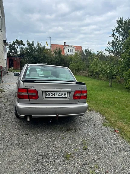 Volvo S70 1999 photo 2