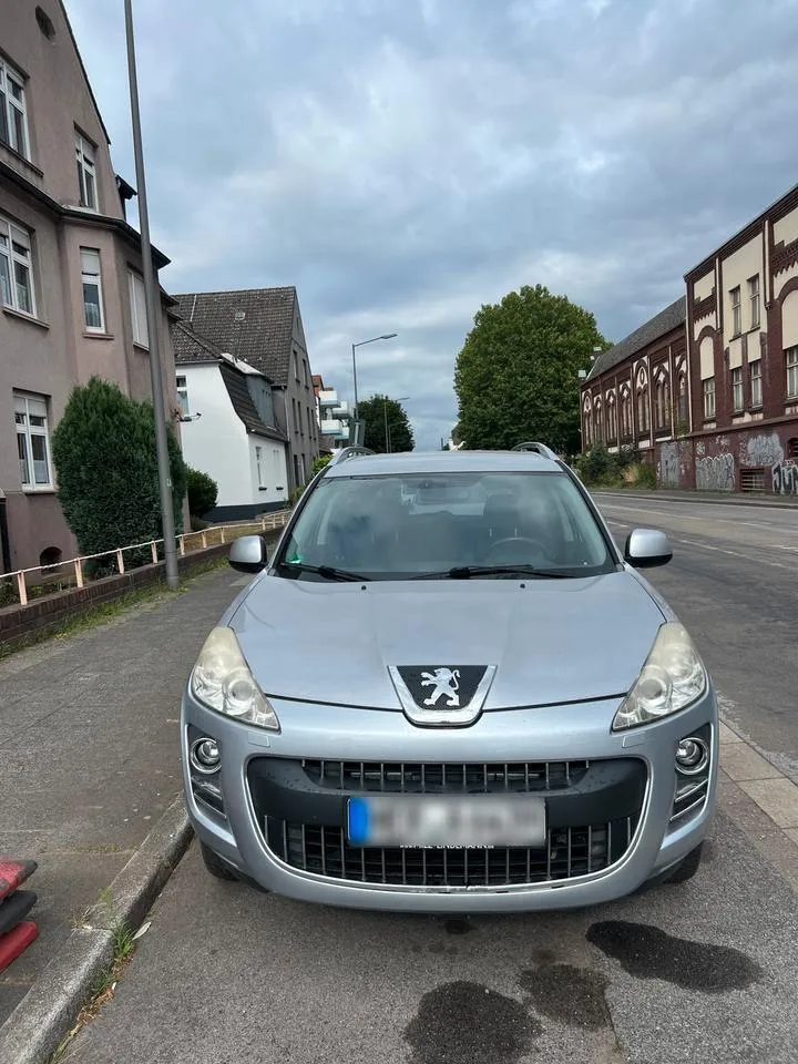 Peugeot 4007