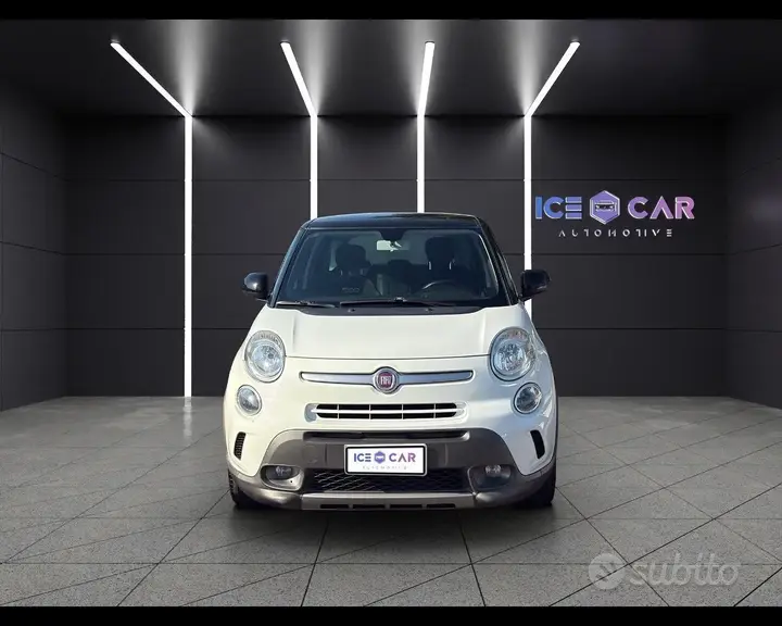 Fiat 500L 2014 photo 2