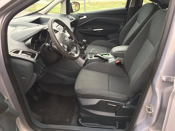 Ford C-Max 2011 photo 5