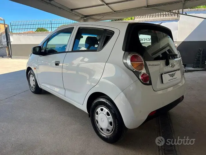 Chevrolet Spark 2010 photo 4
