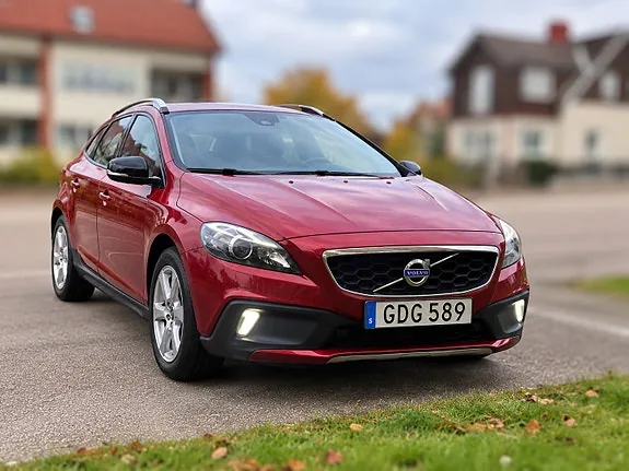Volvo V40 Cross Country 2014 photo 2