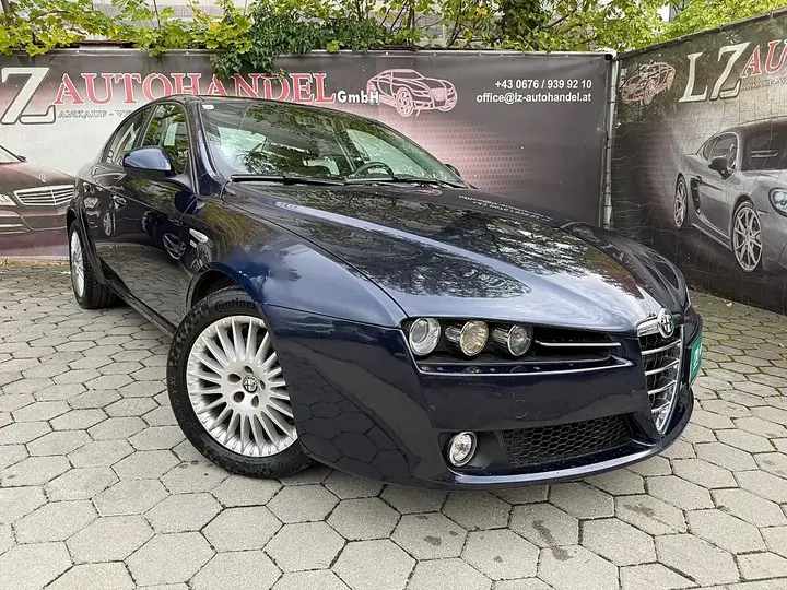 Alfa Romeo 159