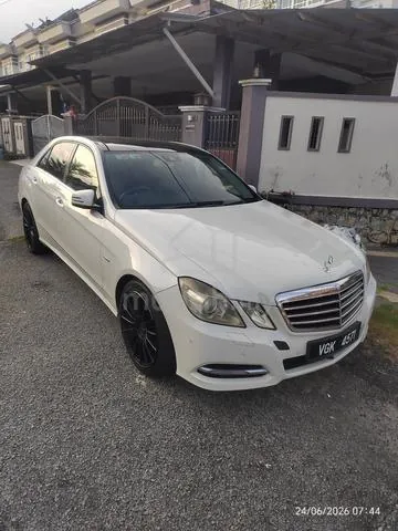 Mercedes-Benz E250 Cgi