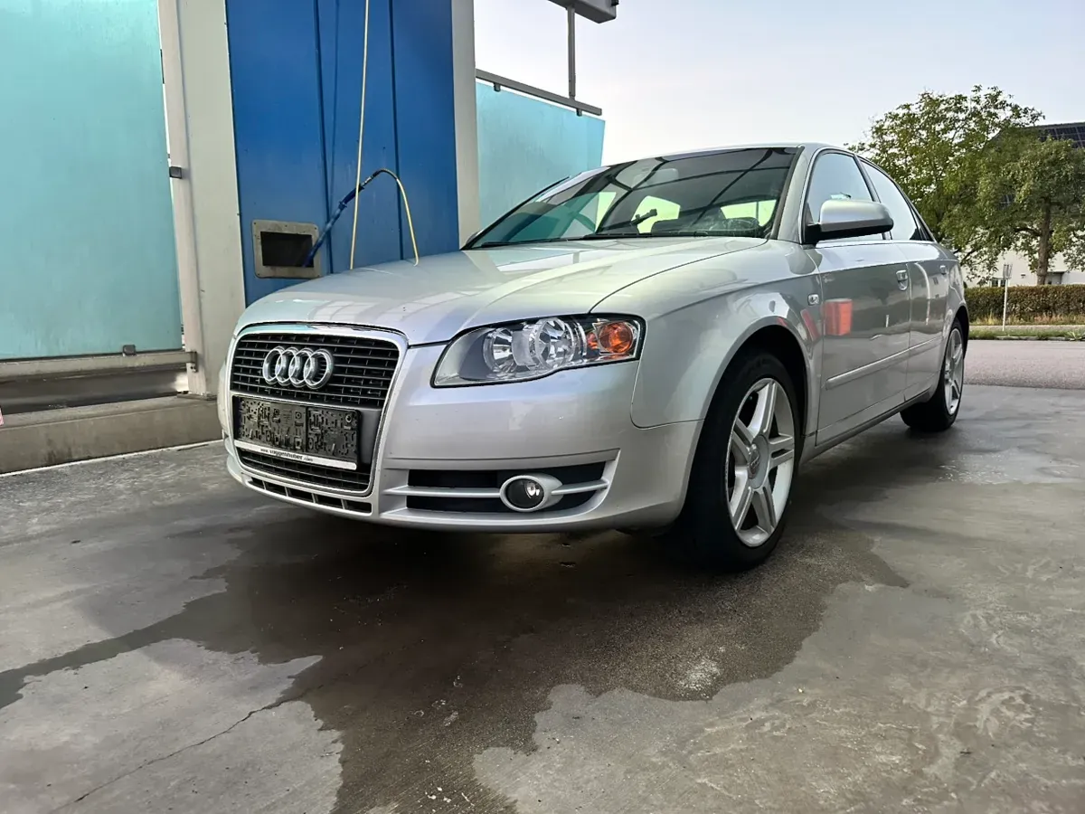 Audi A4 2007 photo 2