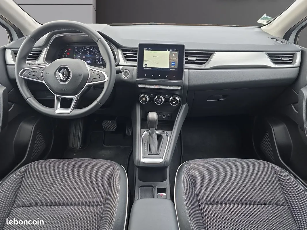 Renault Captur 2021 photo 2
