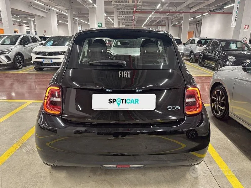 Fiat 500 2022 photo 4