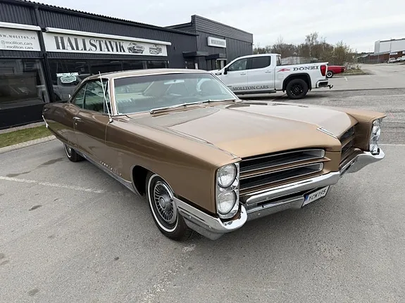 Pontiac Bonneville 1966 photo 3