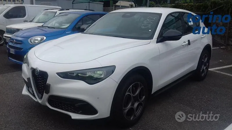 Alfa Romeo Stelvio 2026 photo 2
