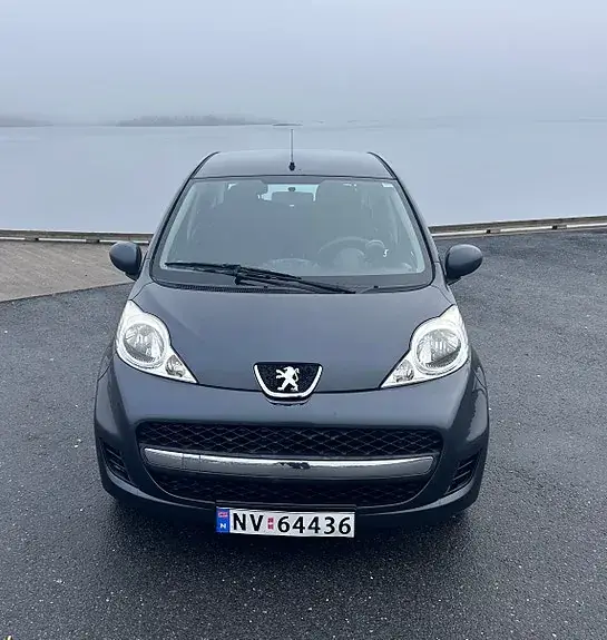Peugeot 107 2012 photo 2