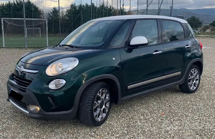 Fiat 500L 2014 photo 2