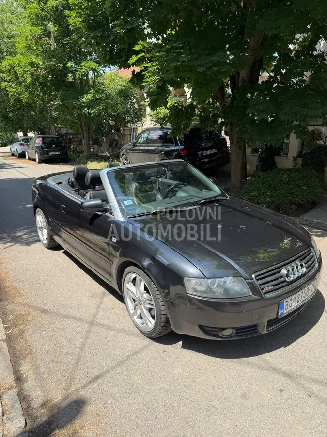 Audi A4 2004 photo 2
