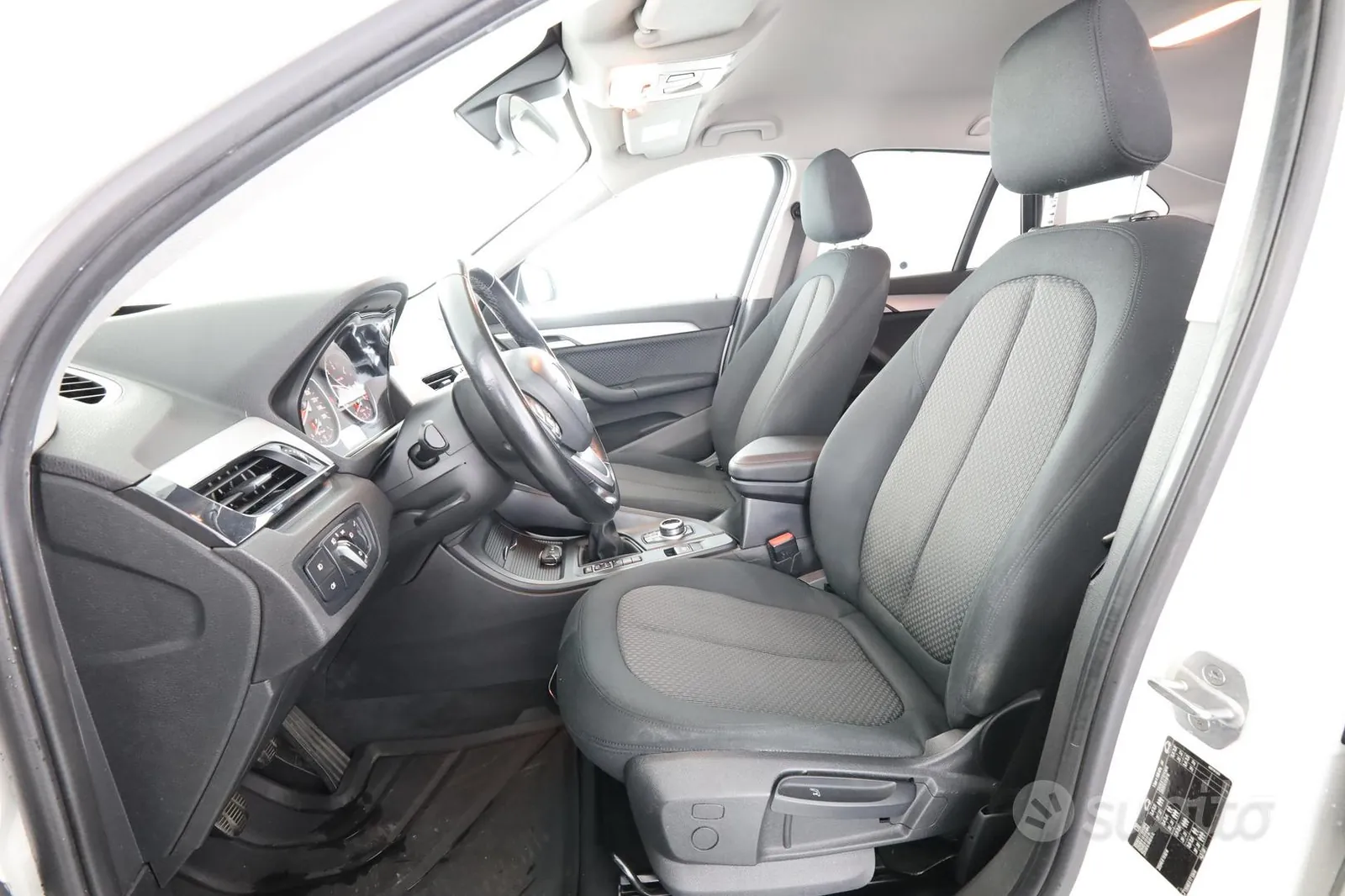 BMW X1 2017 photo 2