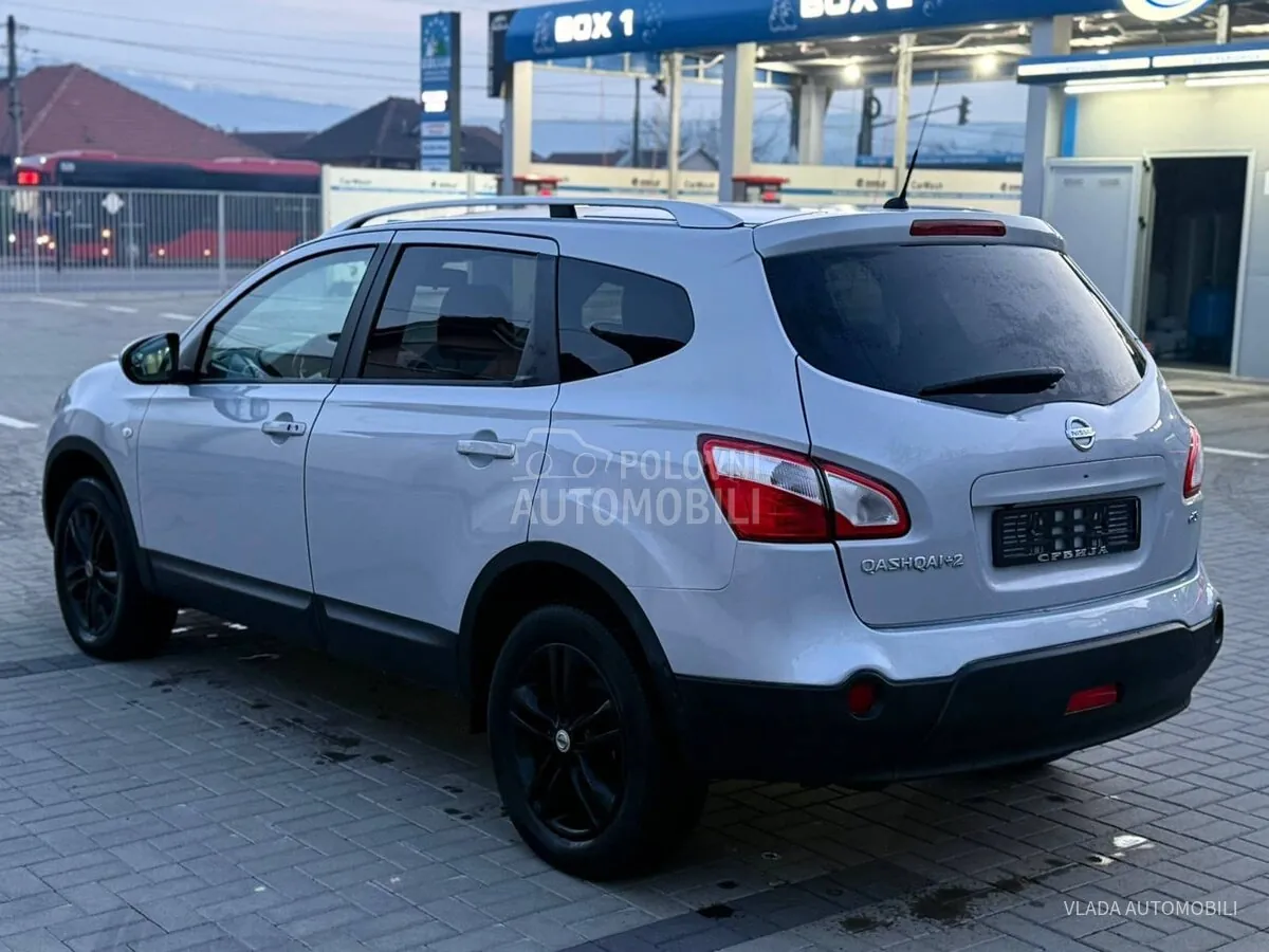 Nissan Qashqai 2011 photo 2