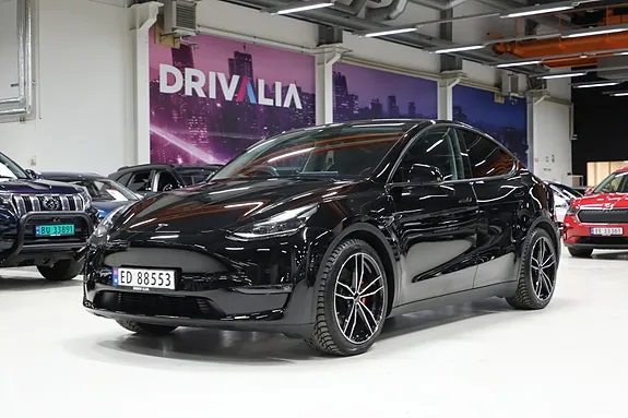Tesla Model Y 2022 photo 2