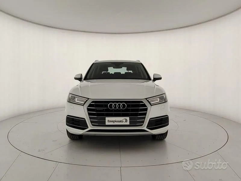 Audi Q5 2017 photo 2