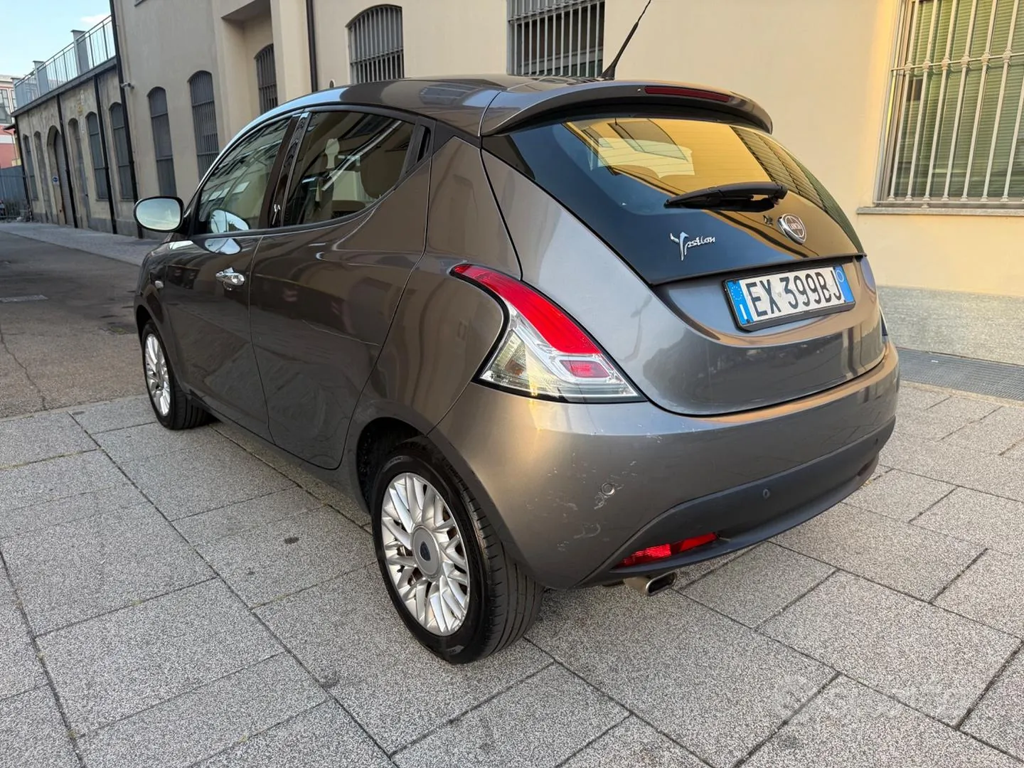 Lancia Ypsilon 2015 photo 4